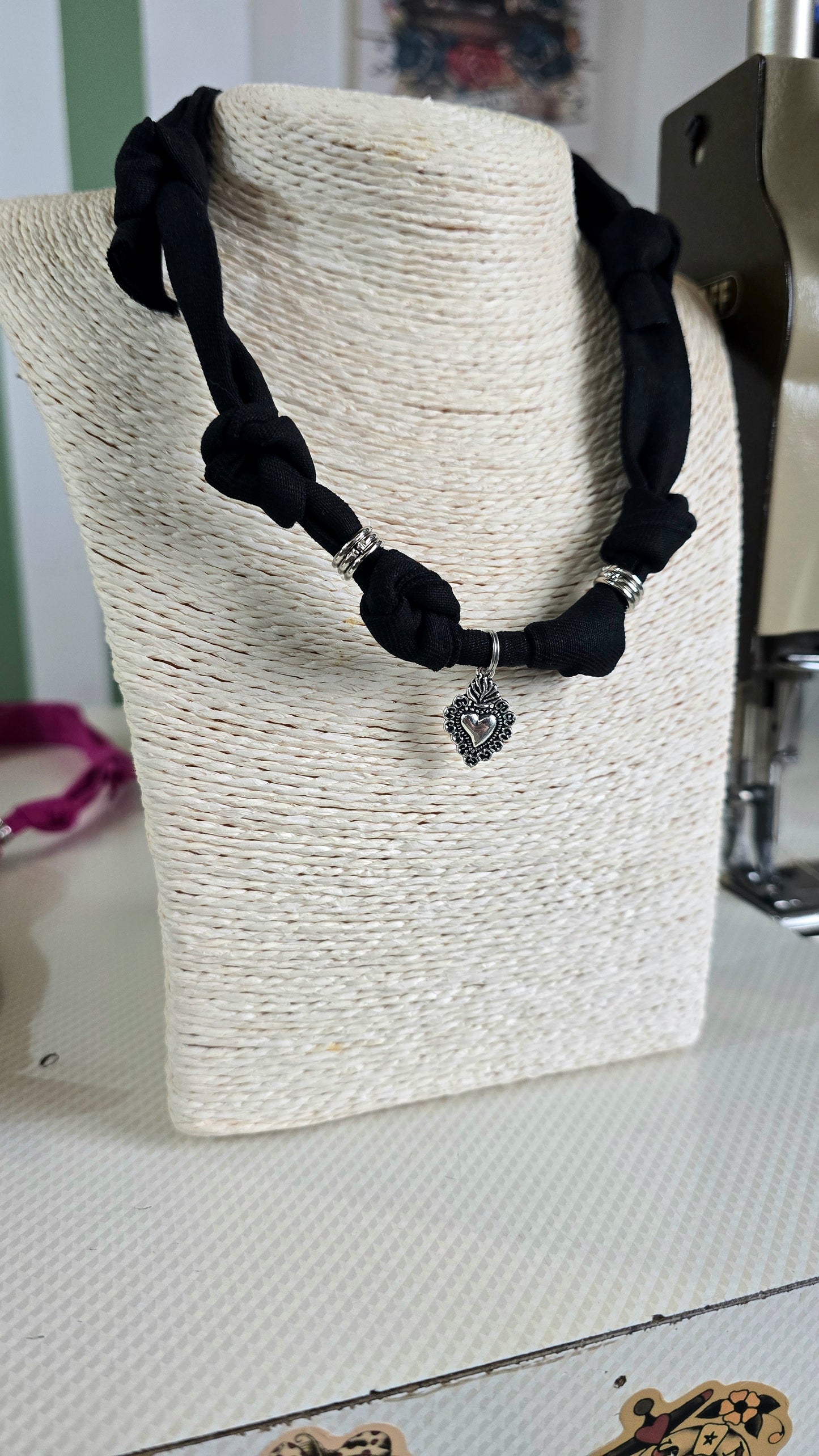 COLLANA ex voto nera