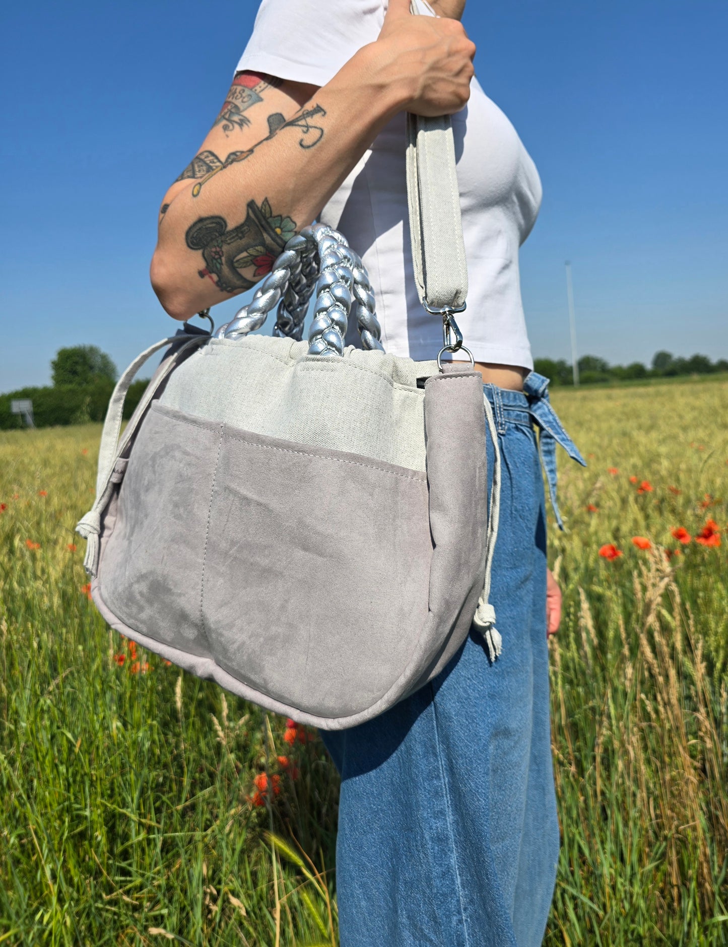 "L'ORGANIZZATA" grigio chiaro/ similsuede grigio